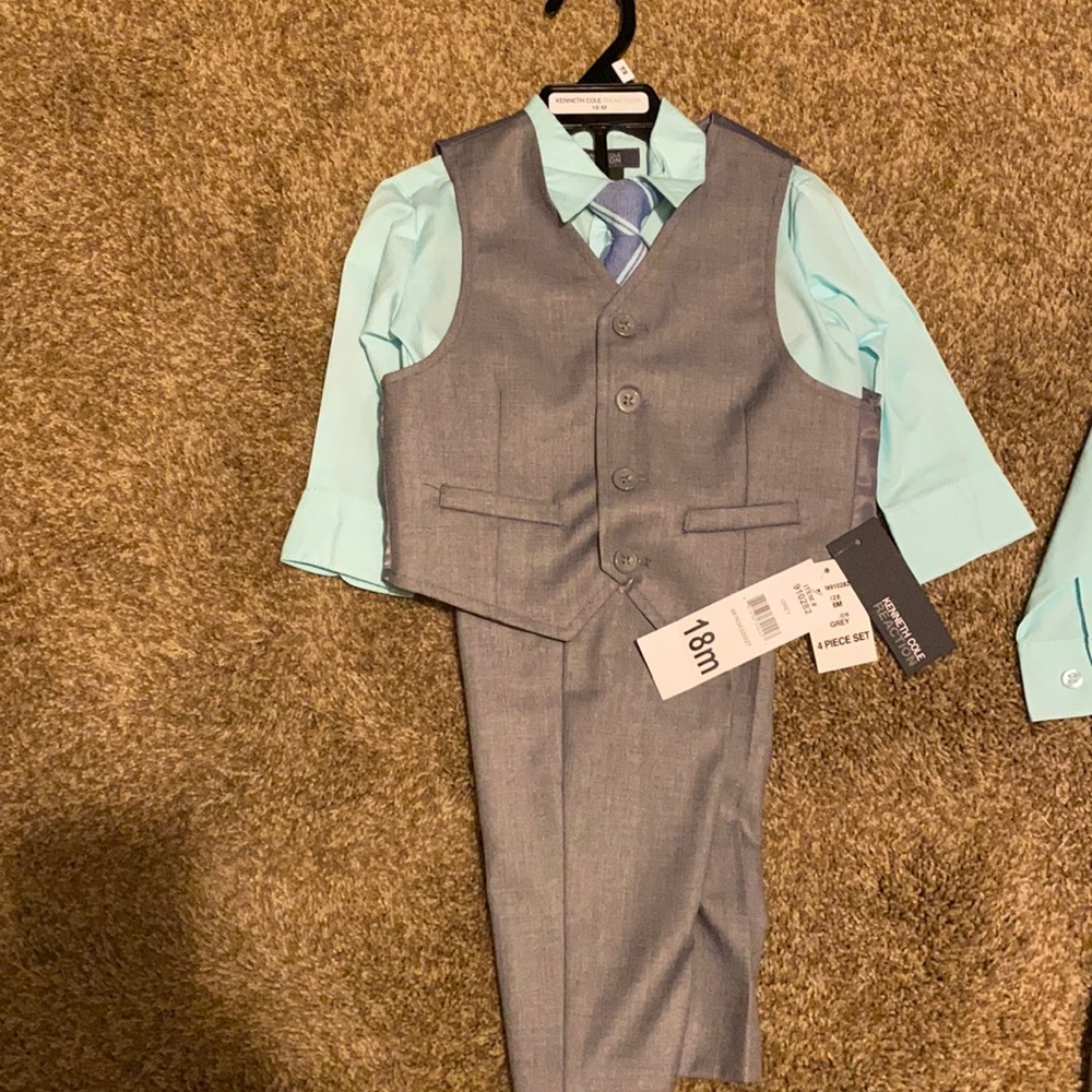 4 piece Grey suit set